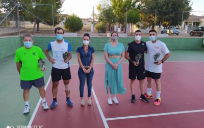 Entrega de Trofeos de la Maratón Doble de Tenis