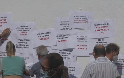 Los vecinos de Guadalcázar se unen en contra de los recortes en el horario médico de su Centro de Salud