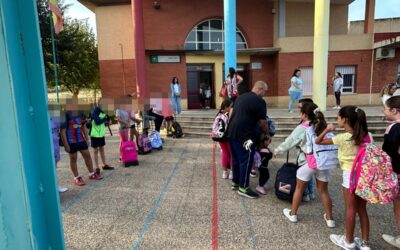 Los alumnos de primaria inician curso con total normalidad en Guadalcázar